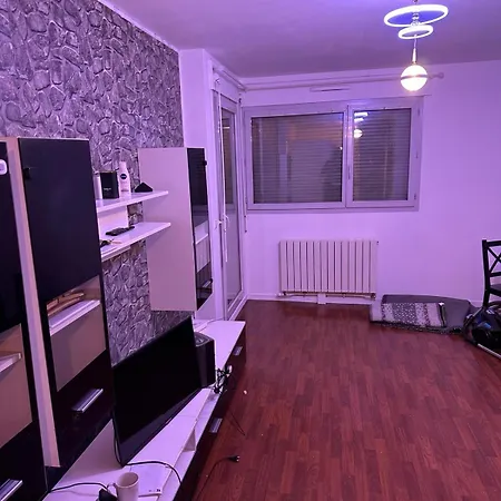 Apartment Studio Saint-Denis (Seine-Saint-Denis)